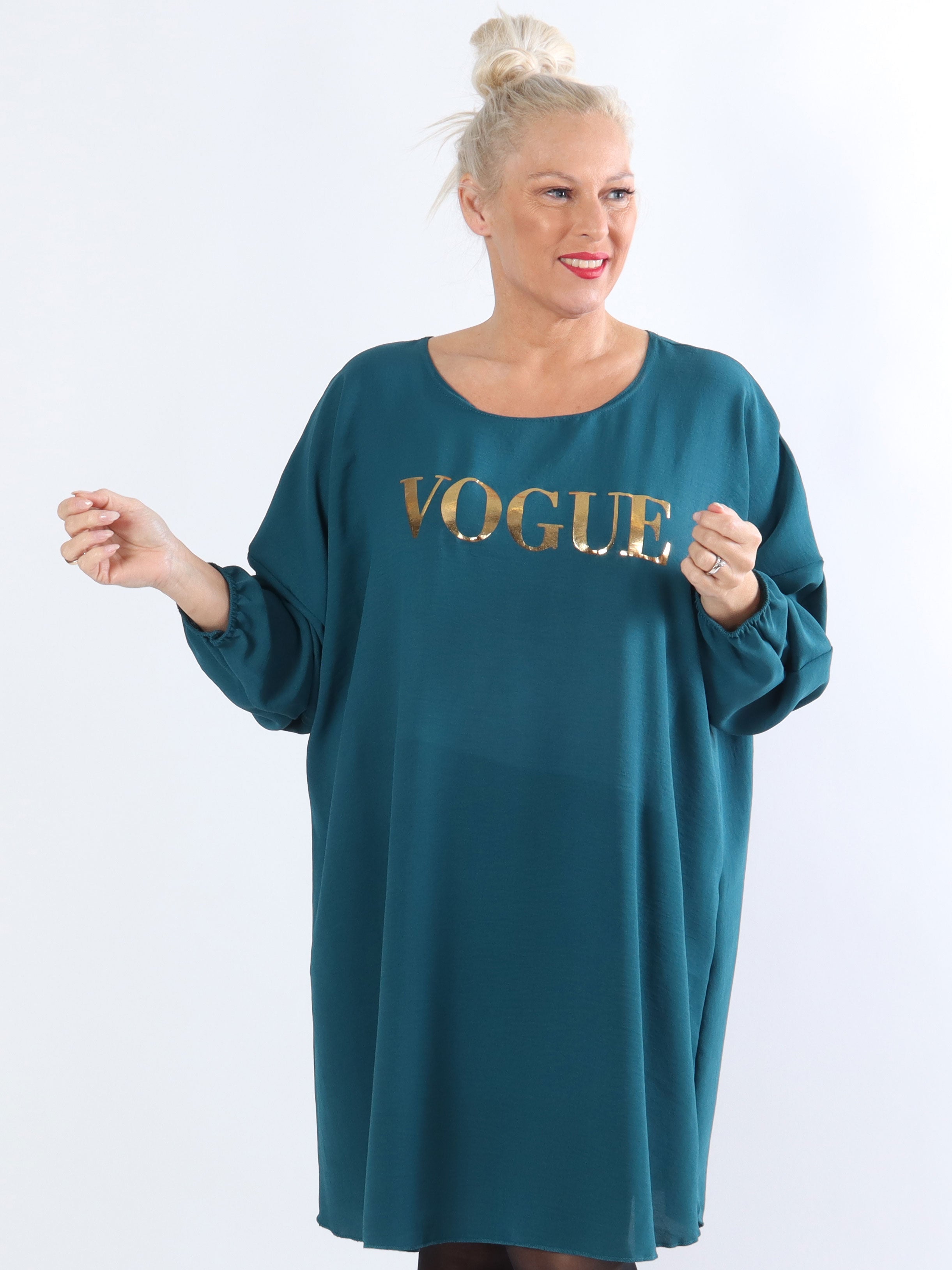 Nella - Cool plussize kjole med guldskrift